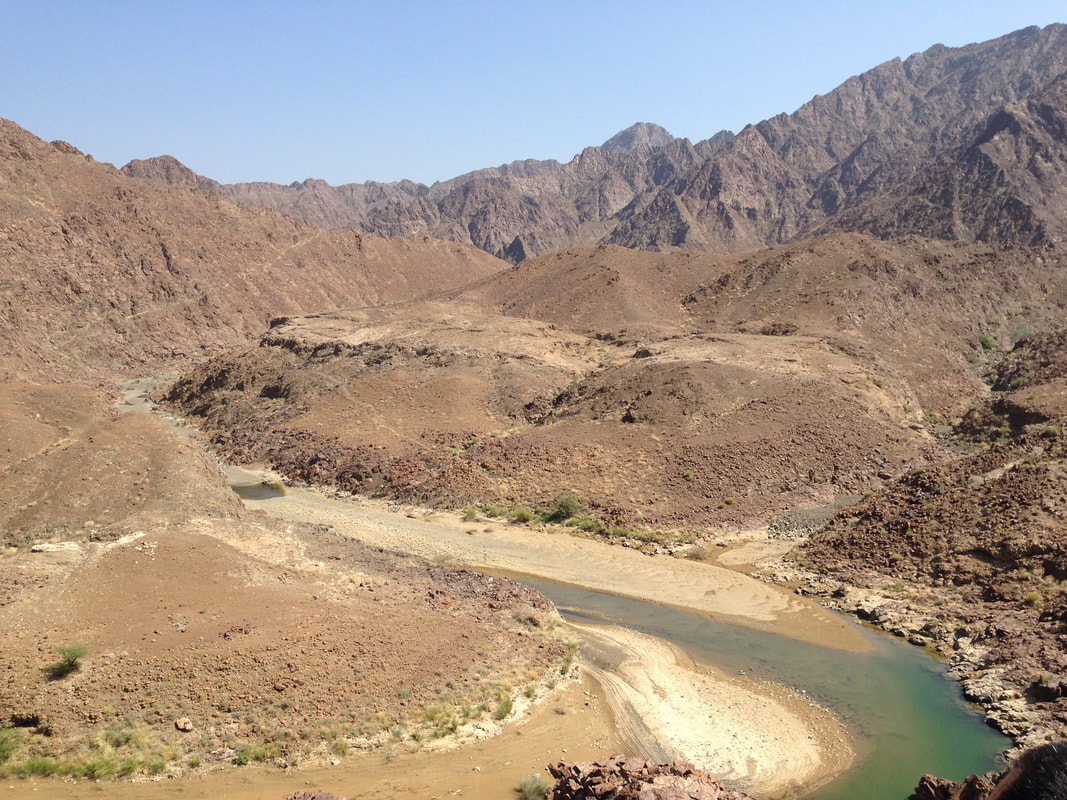 Picture of a seasonal river, wadi, in the inner land of the Sultanate of Oman